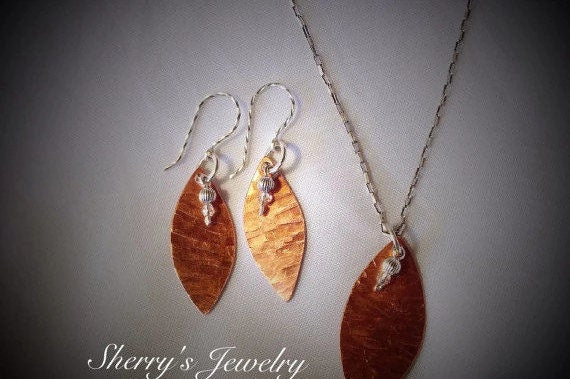 Silver hammered copper necklace and earring set
