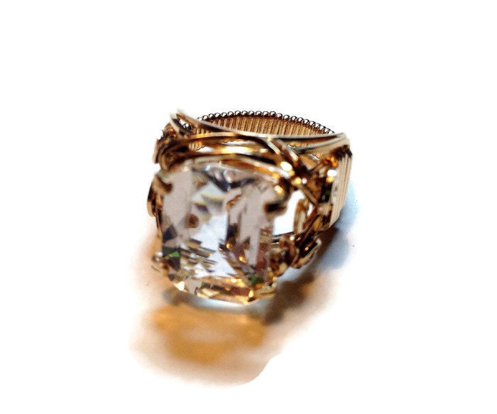 14kt Gold White topaz Solitaire ring